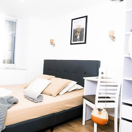 Budapest City Center, Nicely Renovated Apartment With 3 Bedrooms Ngoại thất bức ảnh